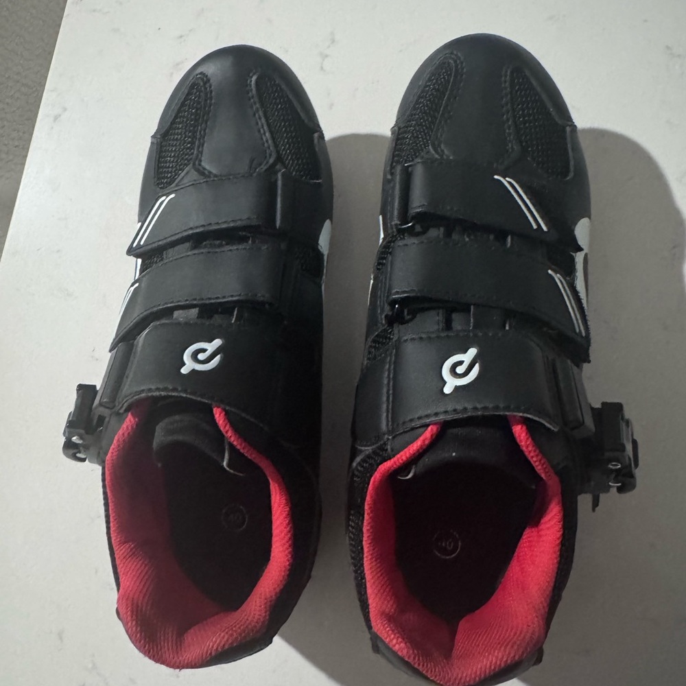 PELOTON Woman’s size 40